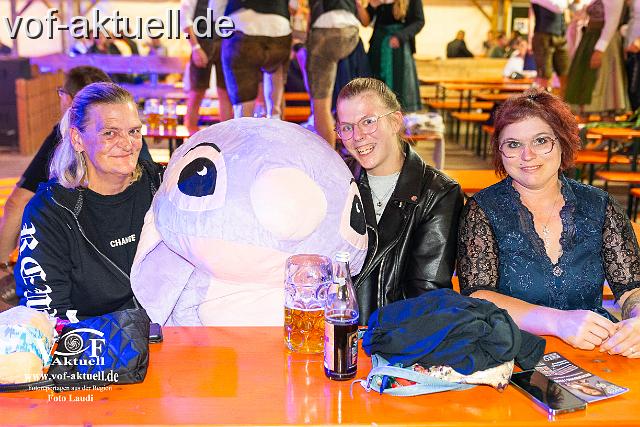 B-SA-Foto Laudi_ Volksfest-106.jpg